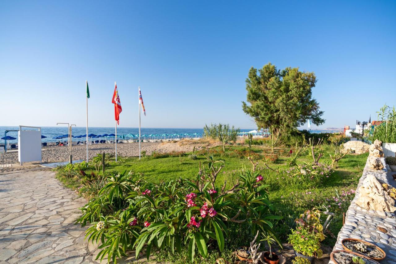 Hotel Kathrin Beach Adelianos Kampos Ngoại thất bức ảnh