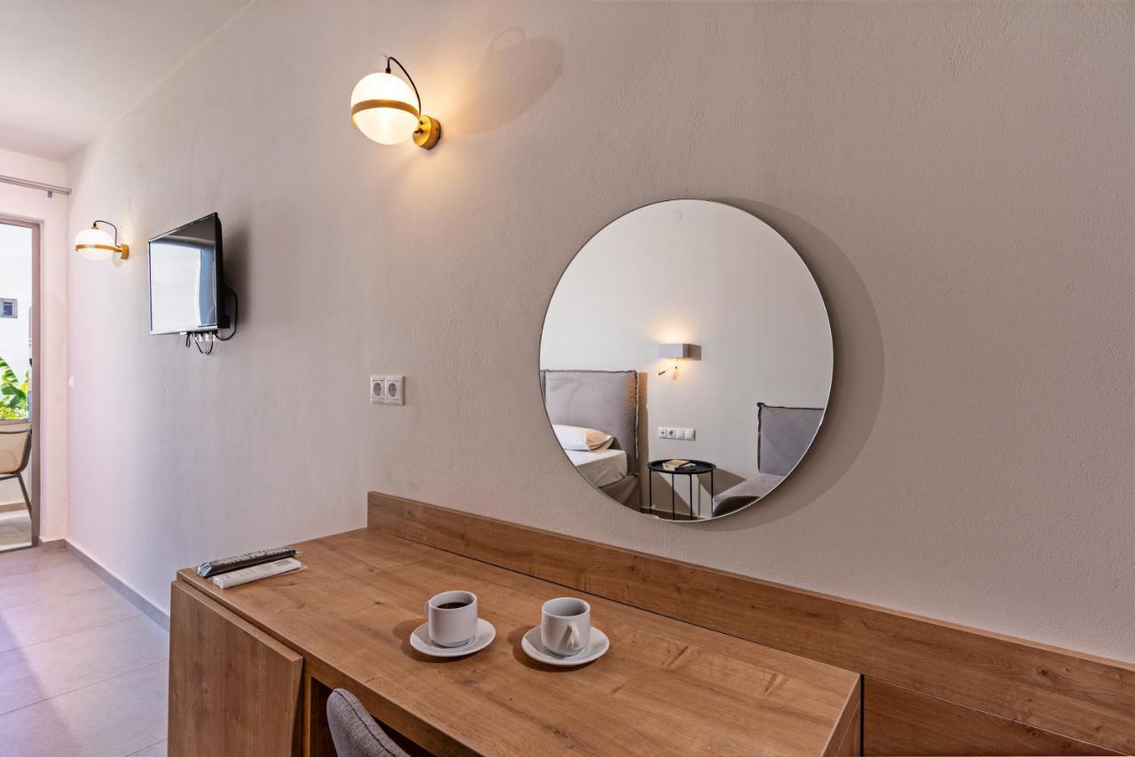Hotel Kathrin Beach Adelianos Kampos Ngoại thất bức ảnh