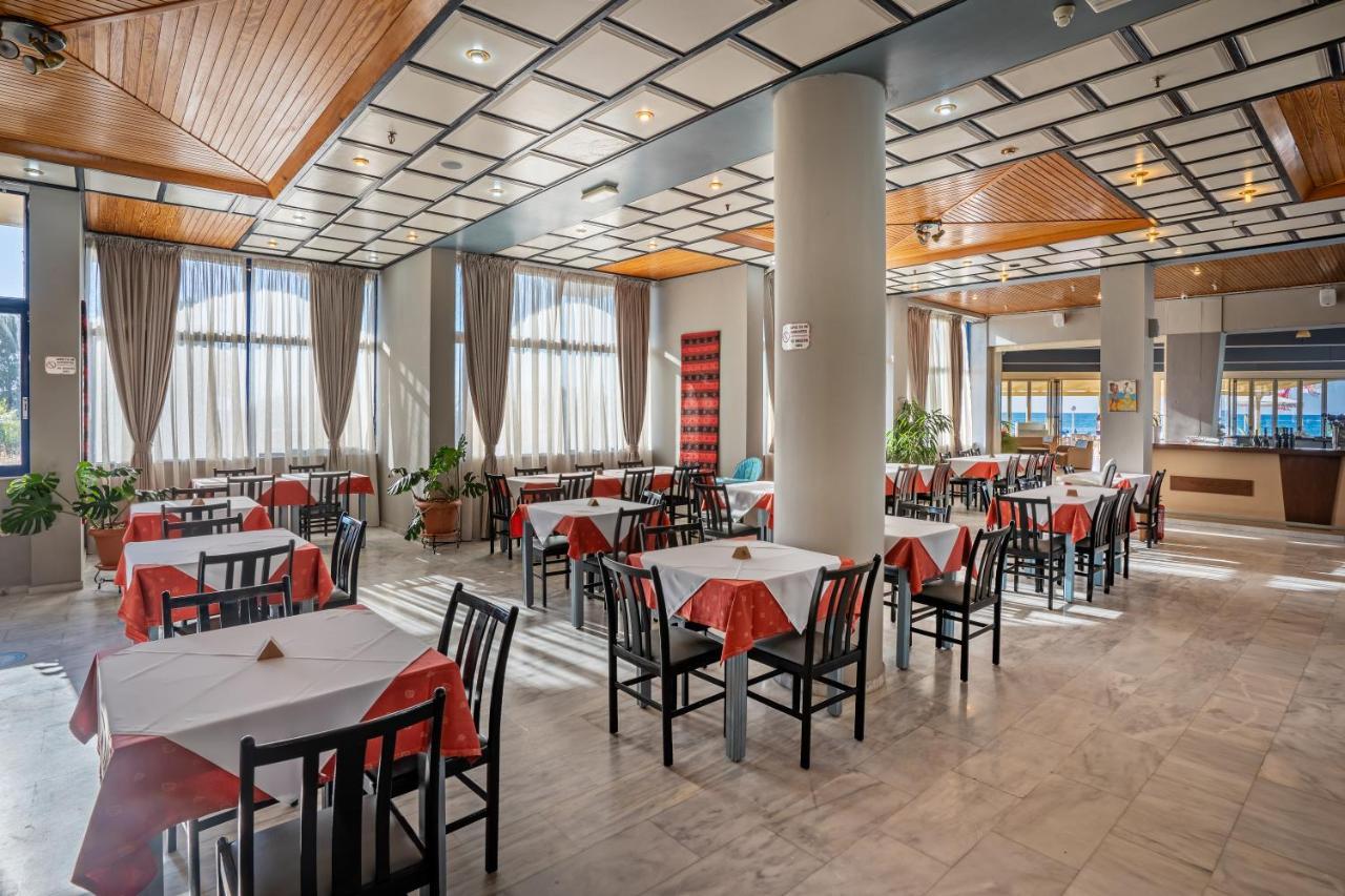 Hotel Kathrin Beach Adelianos Kampos Ngoại thất bức ảnh