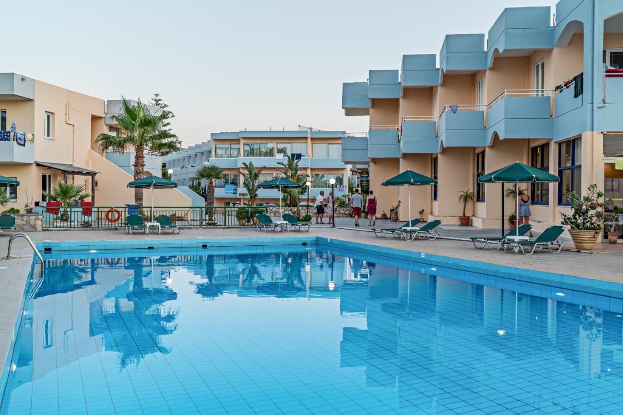 Hotel Kathrin Beach Adelianos Kampos Ngoại thất bức ảnh